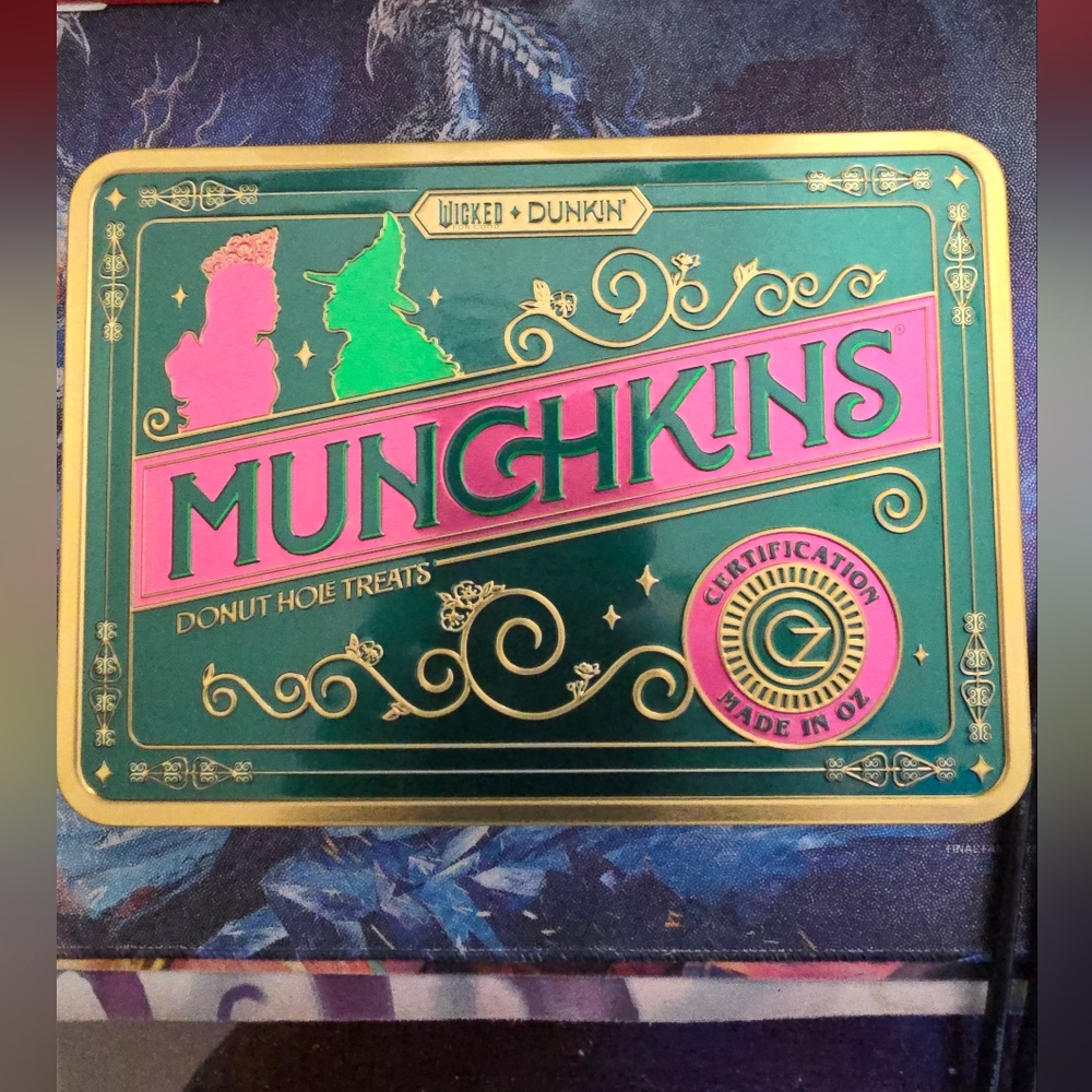 Wicked x Dunkin’ Munchkins Tin NWT